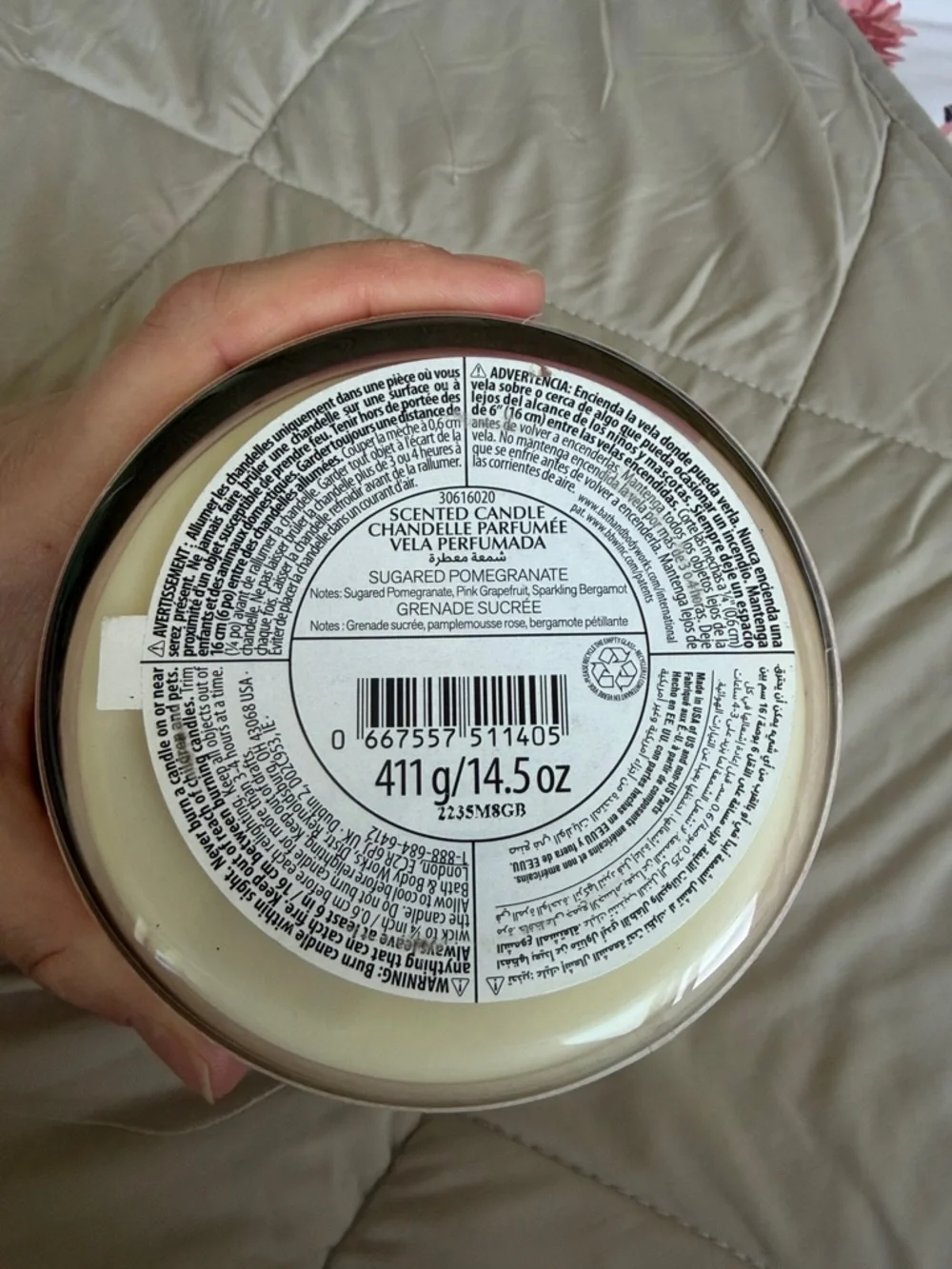 Bath and Body Works “land of sweets” 3 wick candle - Picture 3 of 4